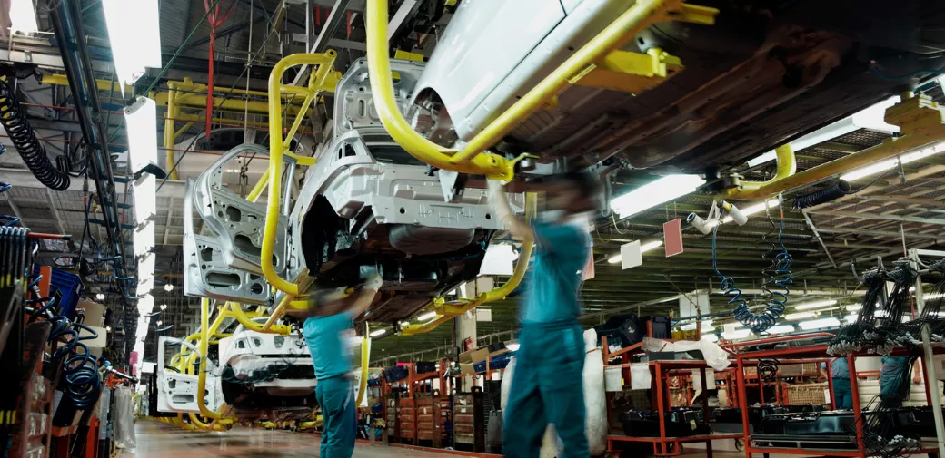 auto-manufacturer-revs-up-production-hero